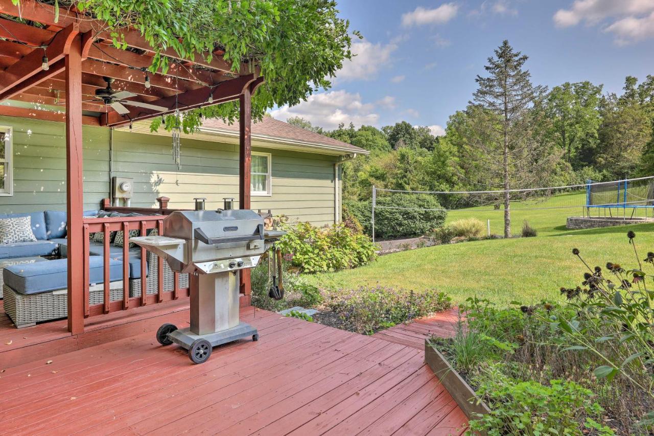Family-Friendly Brookville Home With Hot Tub! Экстерьер фото