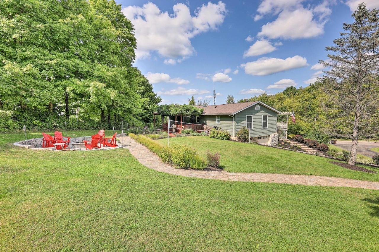 Family-Friendly Brookville Home With Hot Tub! Экстерьер фото